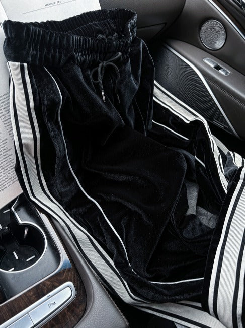 Track Ferundy Velvet Belloa Tape Pants