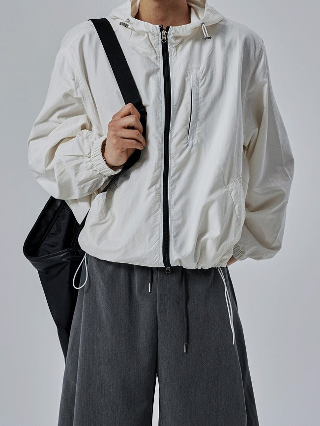 Half-Banding Bermuda Shorts