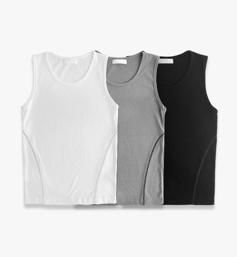 Muscle fit side stitch sleeveless shirt