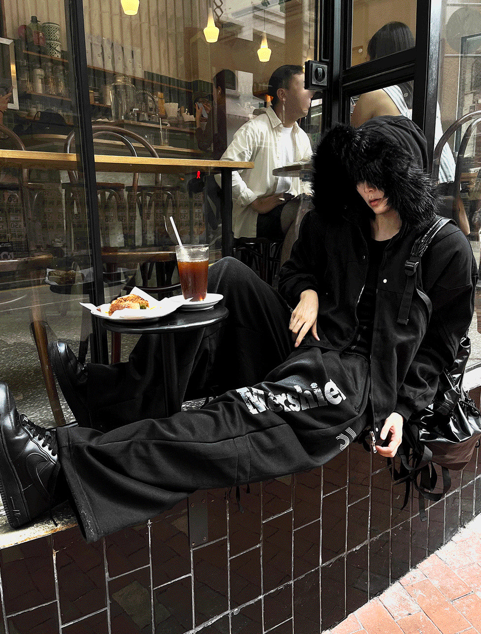 Black Semi-Crop Fur Silver Winter Jumper Jacket - Deep Black