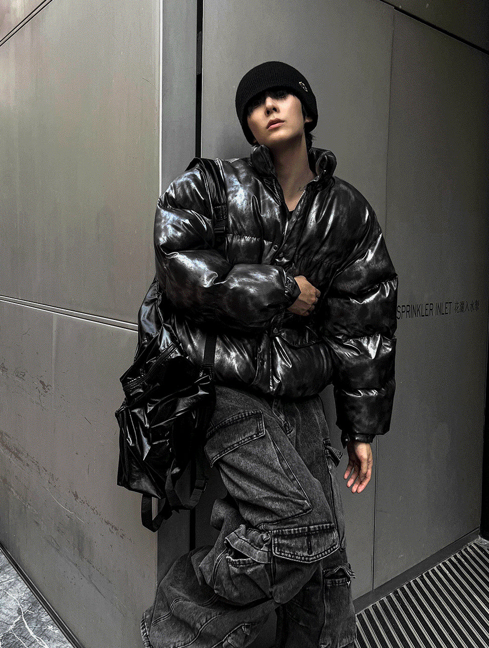 Dark Charcoal Metal Gray + Semi-Crop Banding Padding