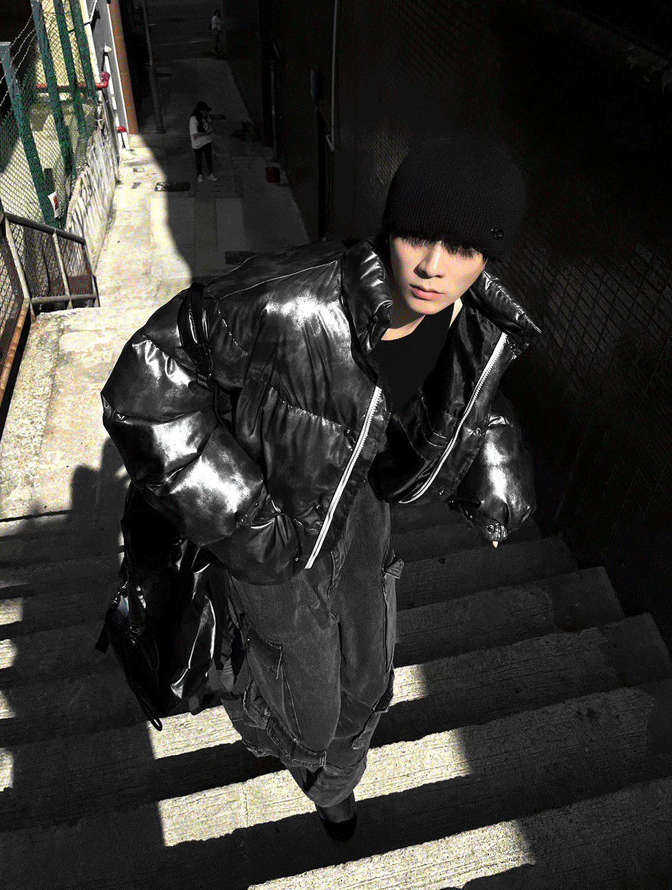 Dark Charcoal Metal Gray + Semi-Crop Banding Padding