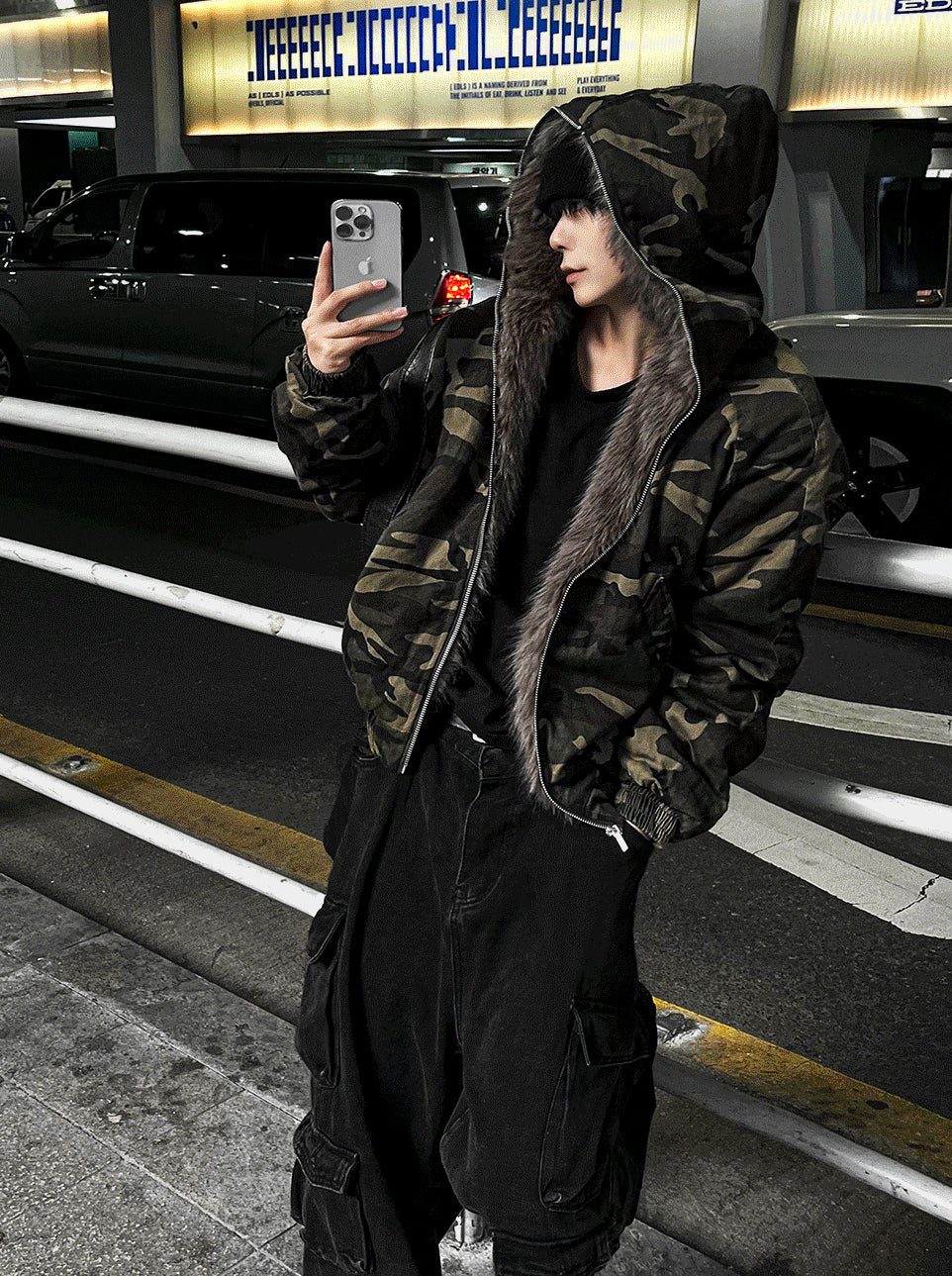 Dark camo semi-crop hooded fur jumper! + dark brown fur trim