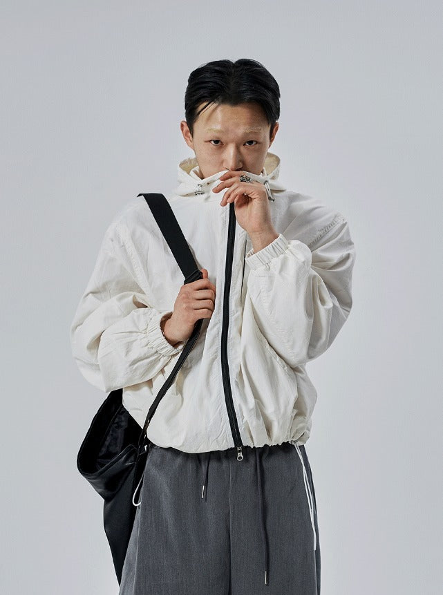 Half-Banding Bermuda Shorts