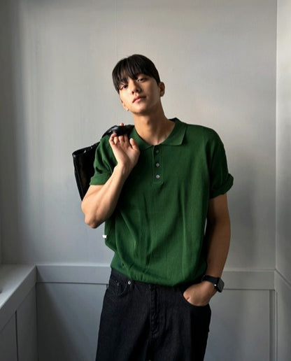 Three-Button Collar Short Sleeve Knit