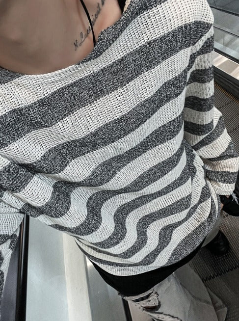 rivet stripe knit-T