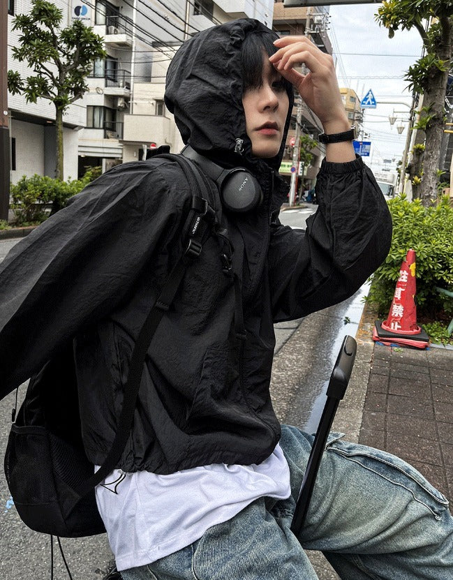arc-in crop hood windbreaker