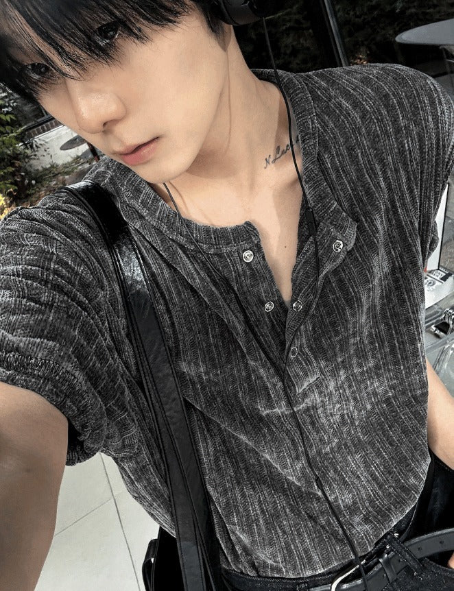 Beloa Golgi Henley Neck Short Sleeve