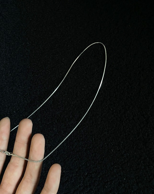 Daily snake necklace
