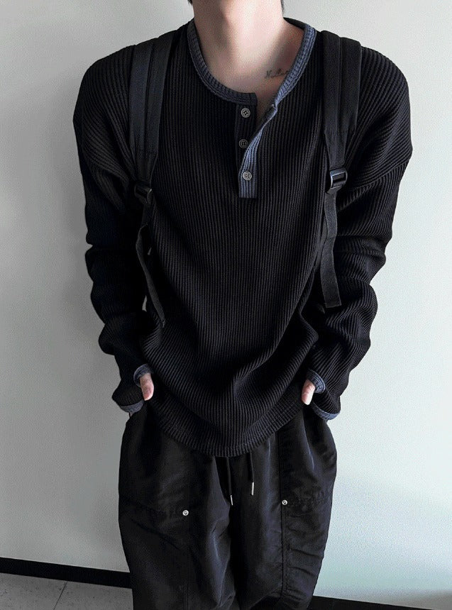 Fingerhole Waffle Henley Neck