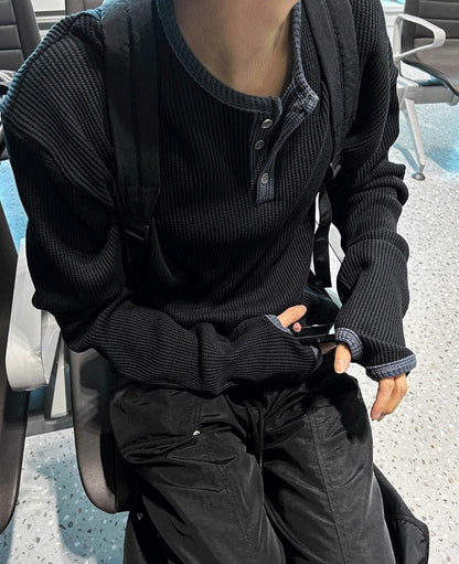Fingerhole Waffle Henley Neck
