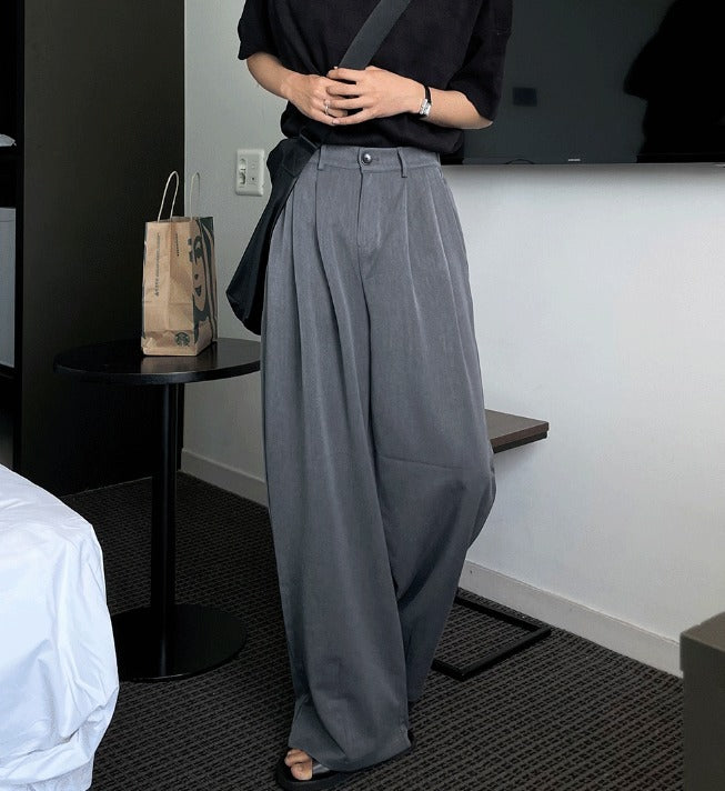 Maison Two-Tuck Back-Banding Slacks