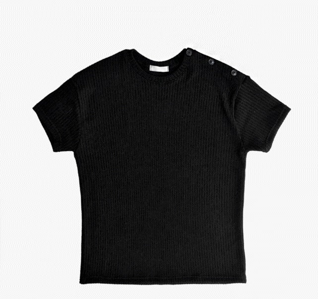 Muscle Fit  Henley Neck Short Sleeve Knit