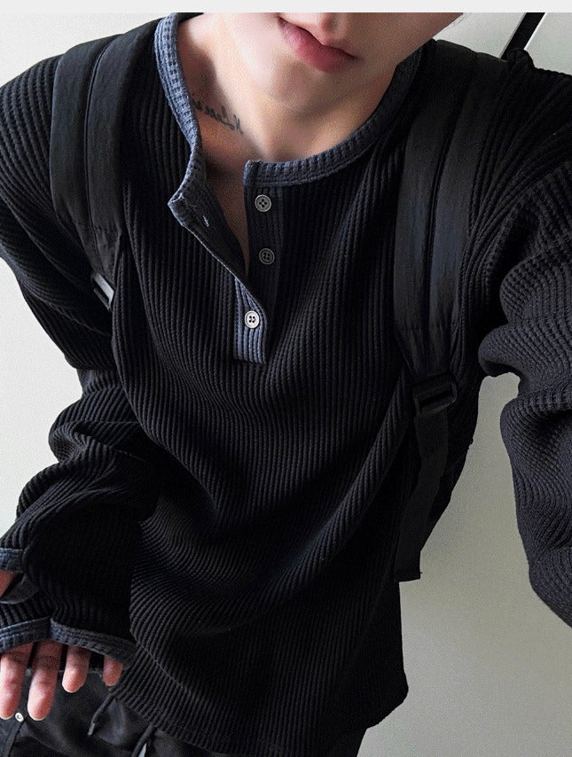 Fingerhole Waffle Henley Neck
