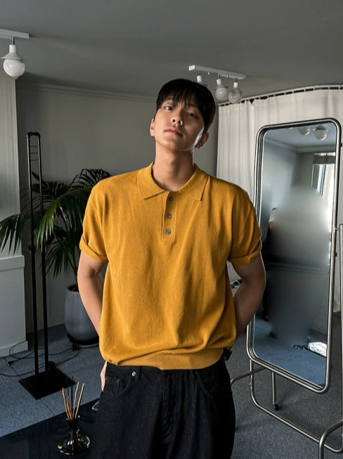 Three-Button Collar Short Sleeve Knit
