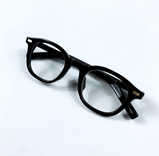 minimal standard glasses