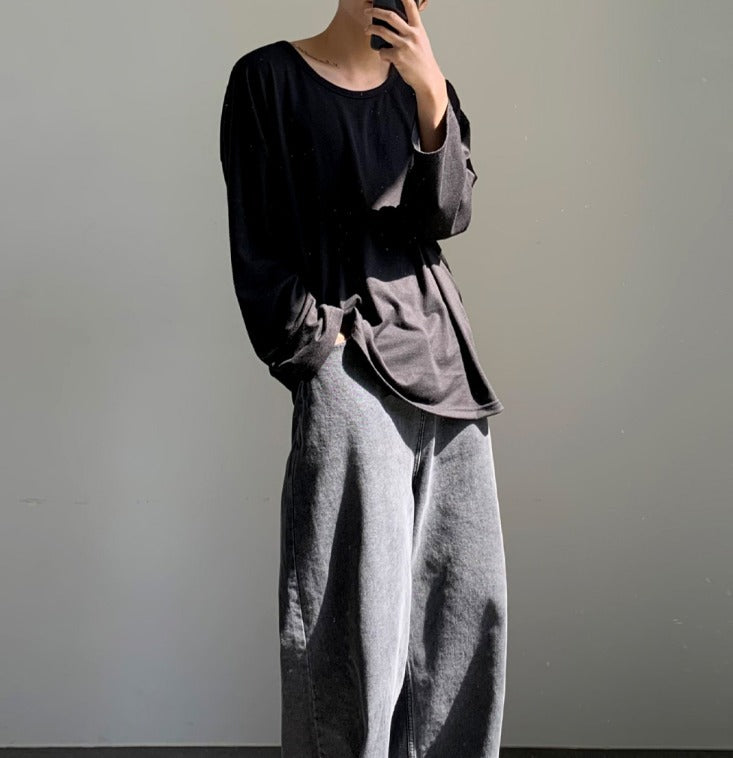 loose peach U-neck Tee