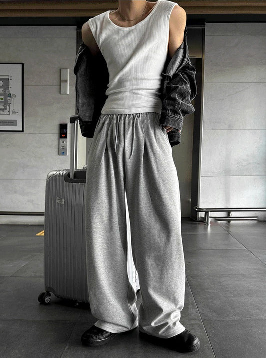 One-Tuck Wide Pants