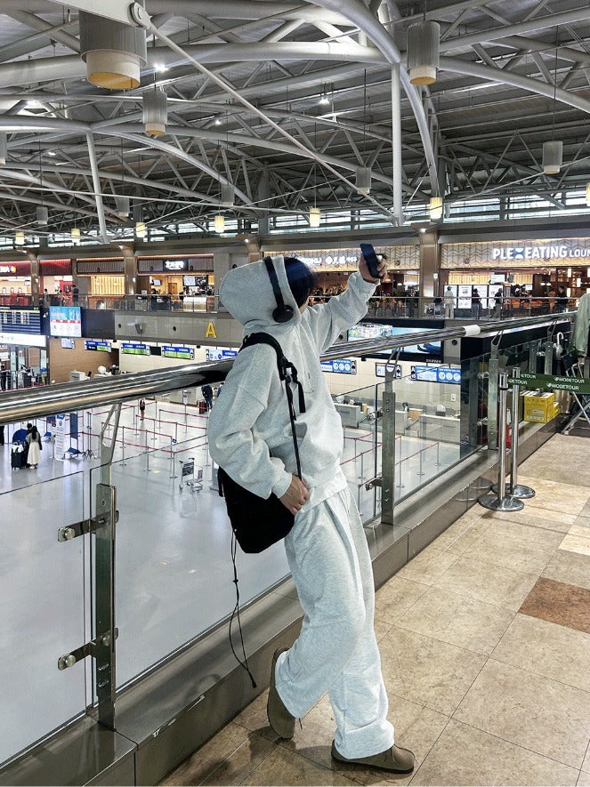Kangaroo Hoodie- Semi-over