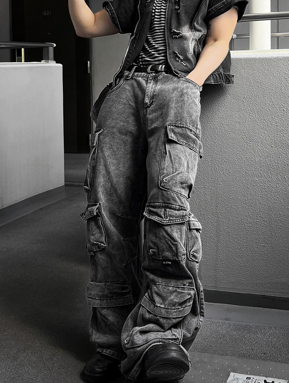 Featherlight Cargo Carpenter Wide Denim