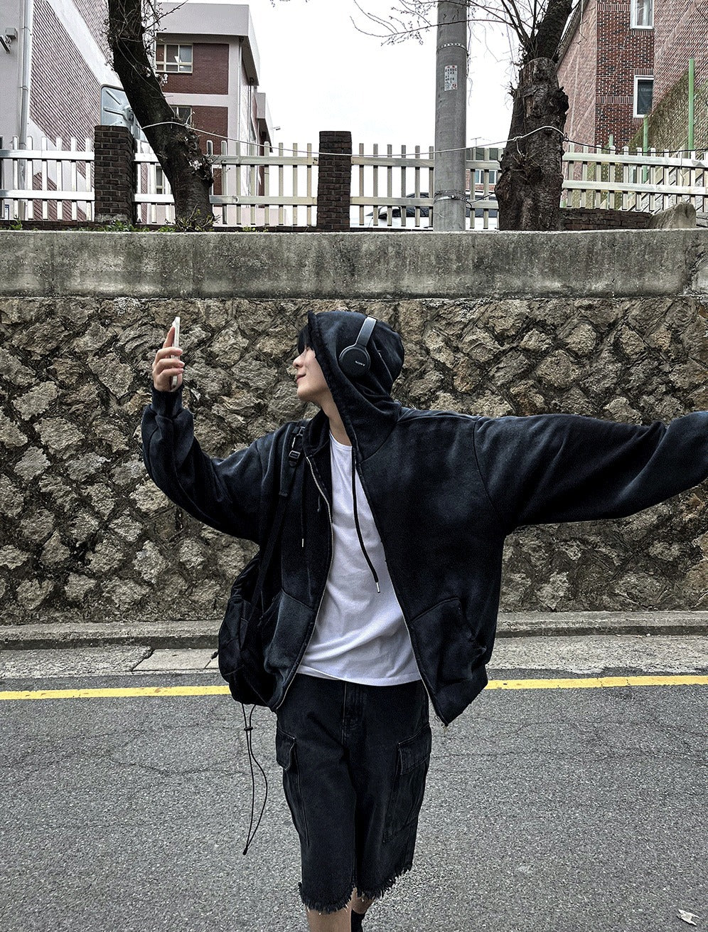 Runderwall Semi-Crop Hoodie Zip-Up