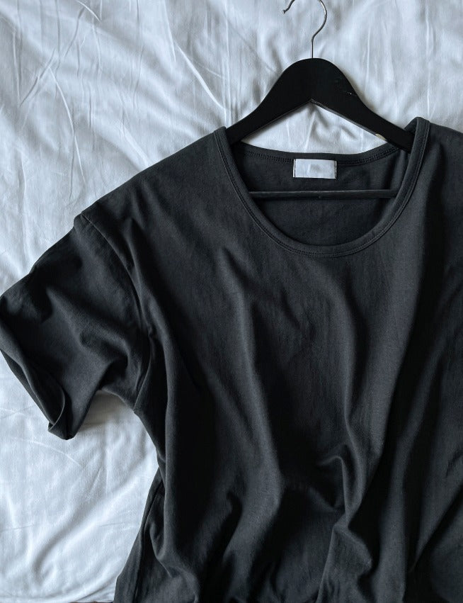 shaping round semi-wige short-sleeved T-shirt