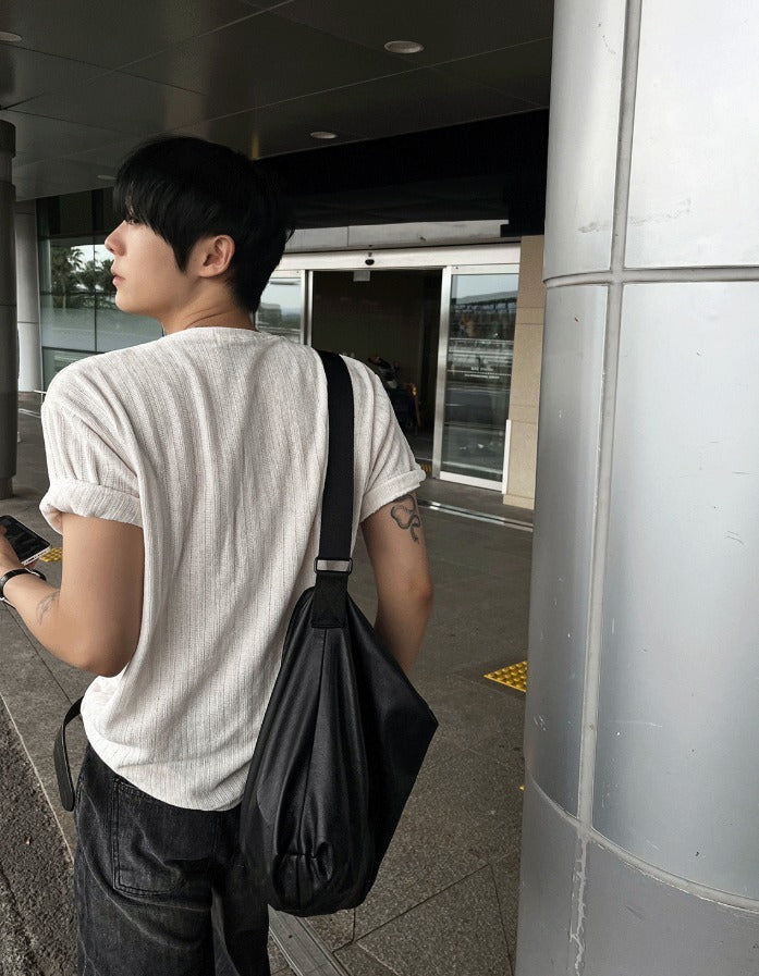 Belloa Round Short Sleeve T-Shirt