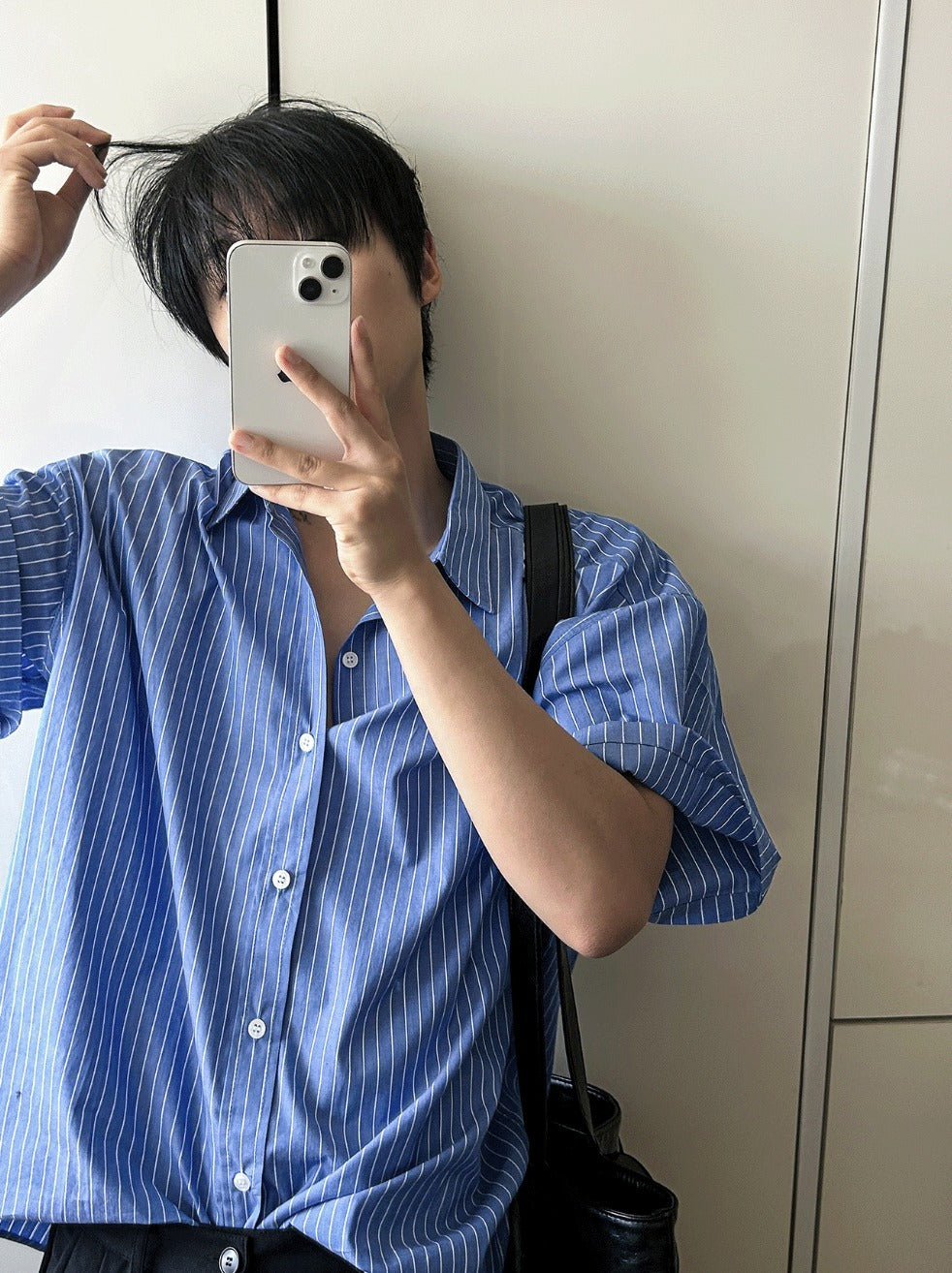 vintage blue stripe short-sleeved shirt