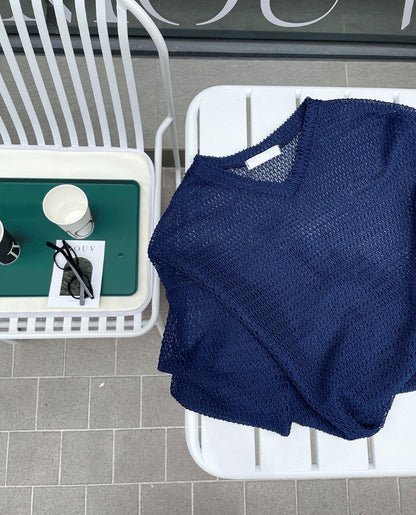 Oversized V-Neck Mesh Knit