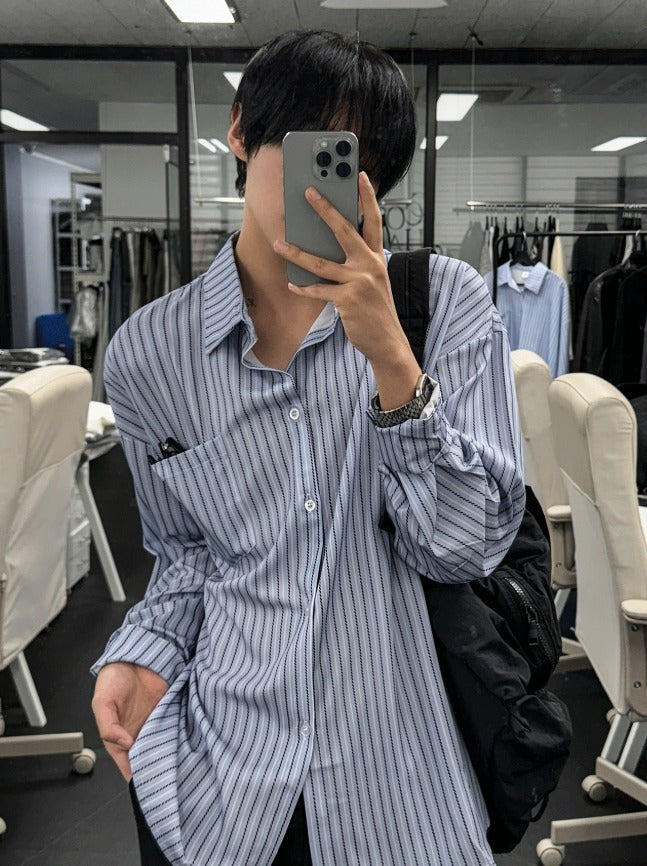 loose-fit striped shirt