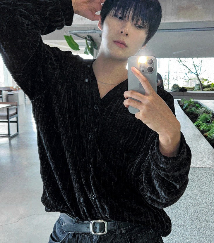 Beloa Ribbed V-Neck Cardigan