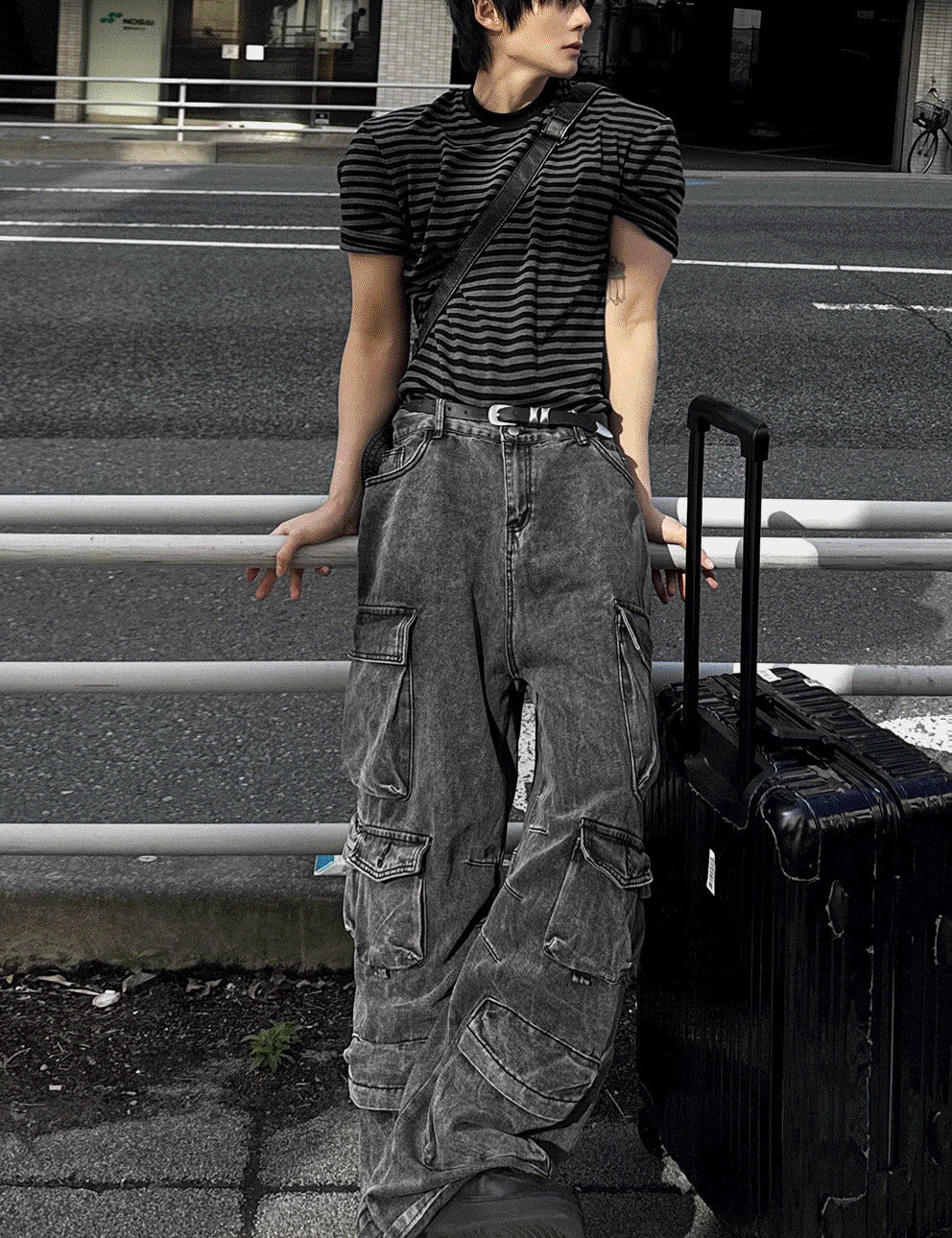 Featherlight Cargo Carpenter Wide Denim