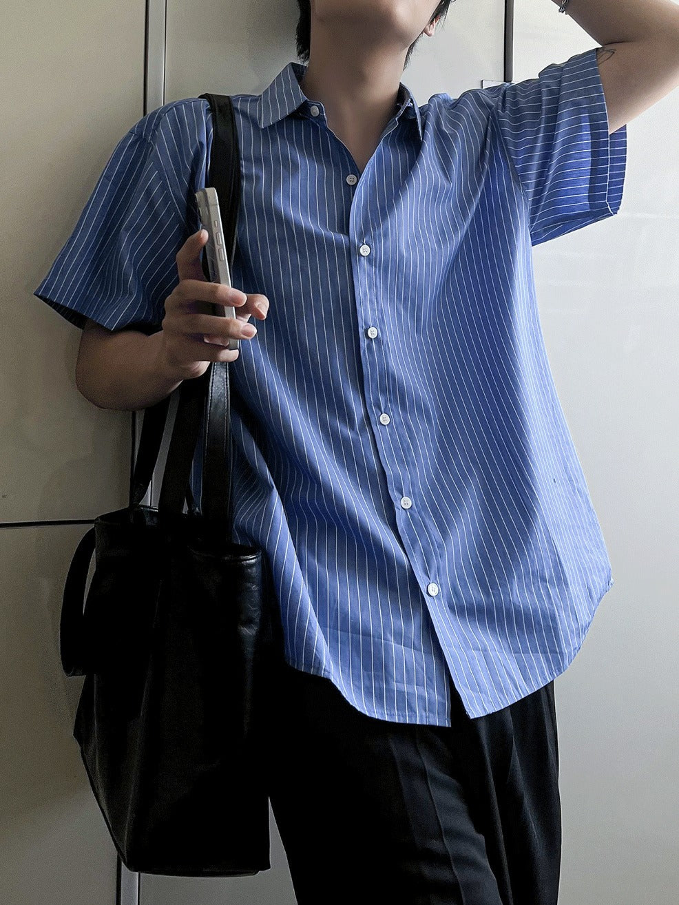 vintage blue stripe short-sleeved shirt