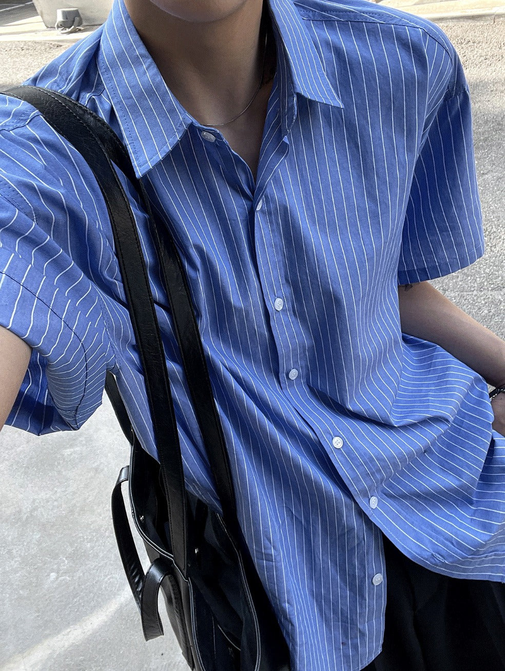 vintage blue stripe short-sleeved shirt