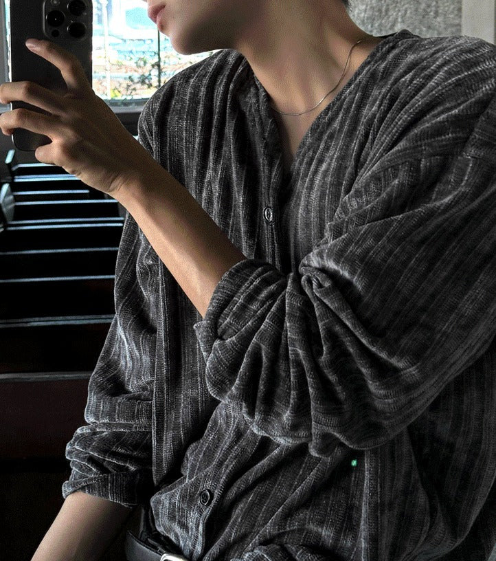 Beloa Ribbed V-Neck Cardigan