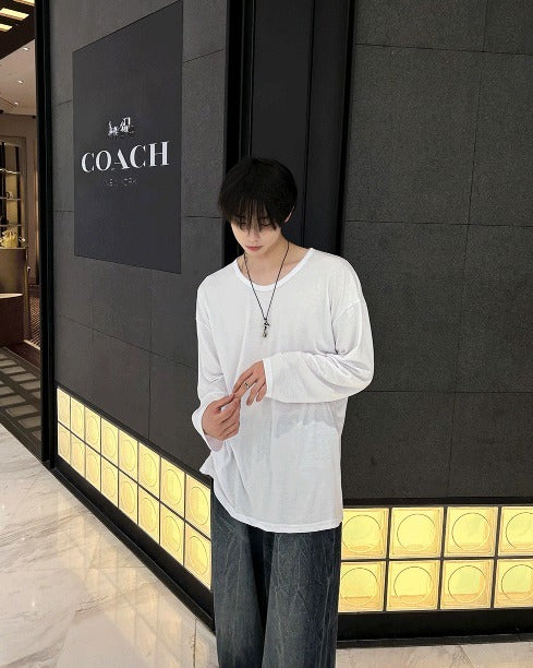Peach U-neck T-shirt