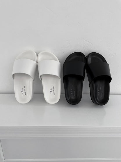 Mio Simple Slippers