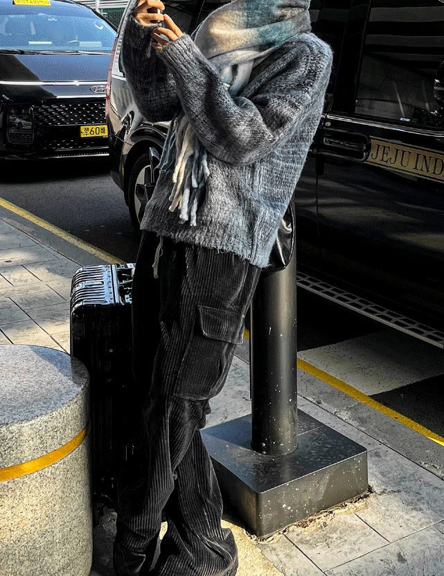 Two-tone brush round knitwear