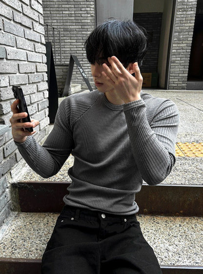 muscle-fit raglan ribbed knitwear