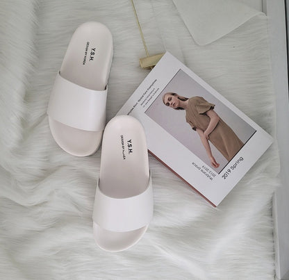 Mio Simple Slippers