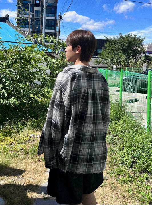 Cutting Detail Oversized Fit Shirt