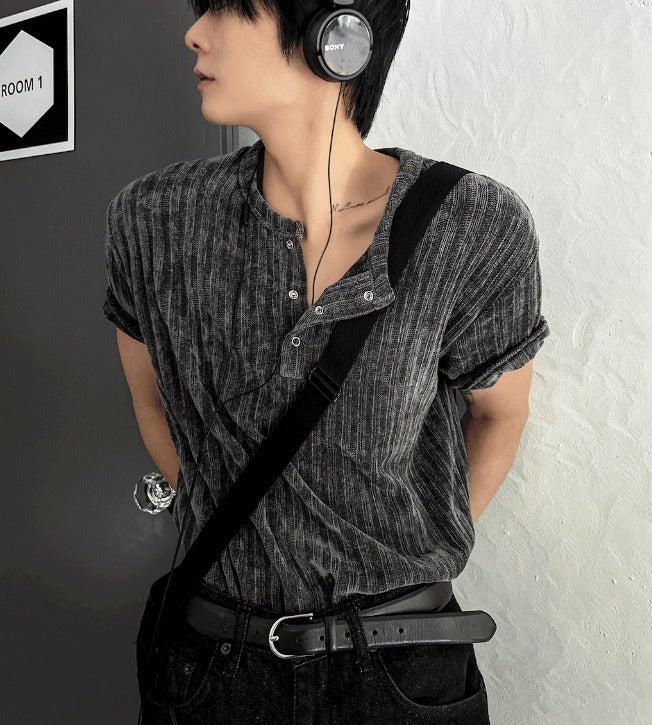 velour corduroy henly-neck short sleeve knit