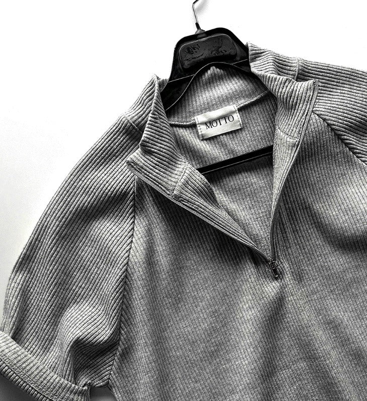 Muscle Fit Half-Zip Short Sleeve Tee