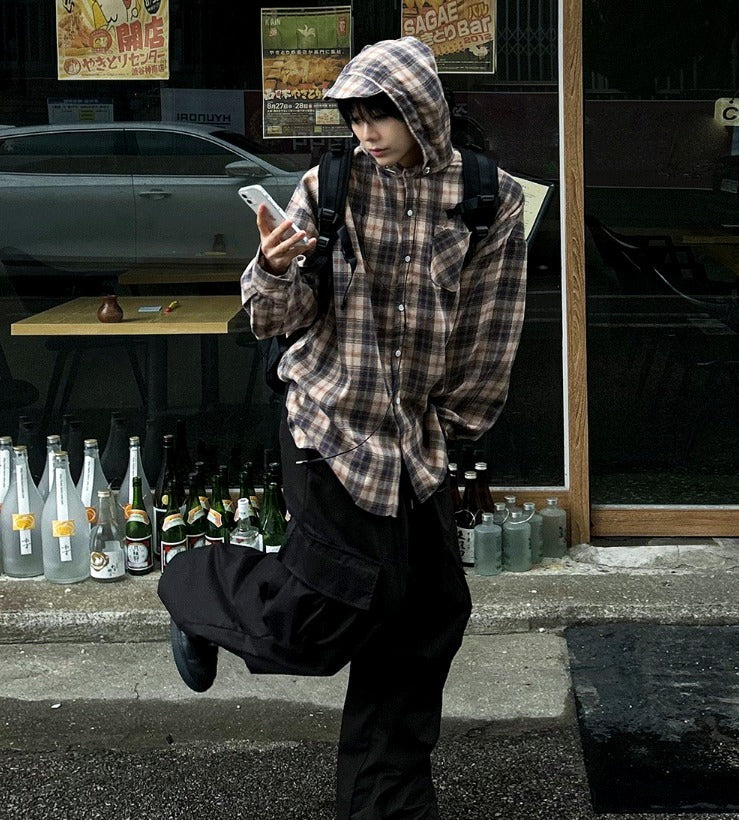 lable hood check shirt