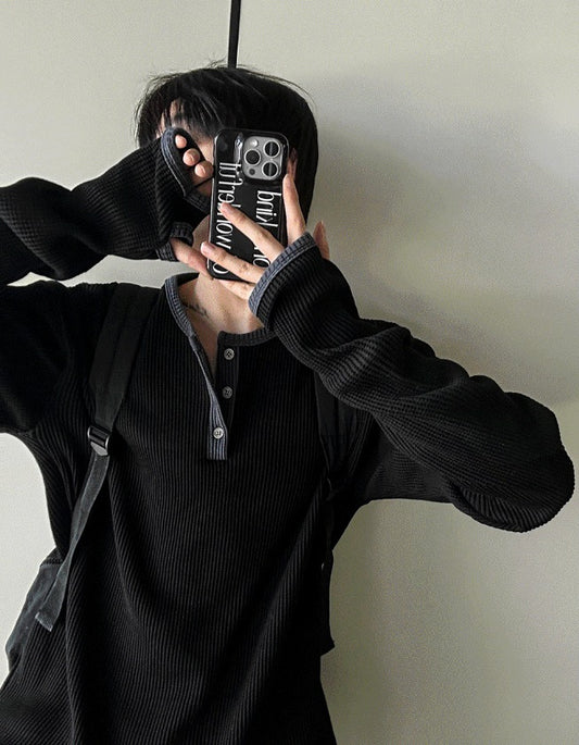 Fingerhole Waffle Henley Neck