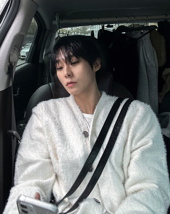 Museum Angora Semi-Over Cardigan
