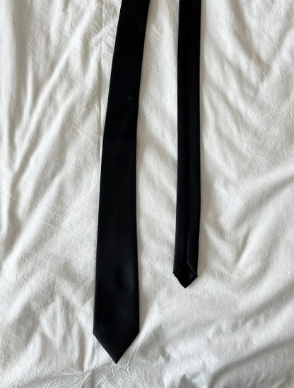 Minimal Deep Black Necktie