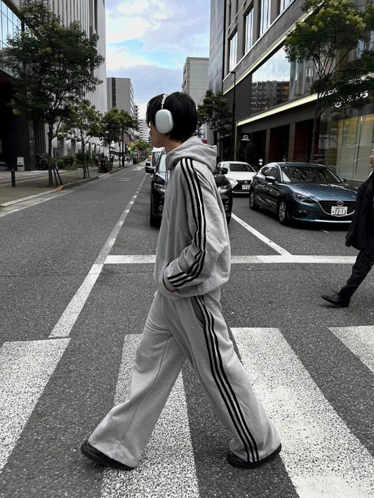 Outside track wide pants