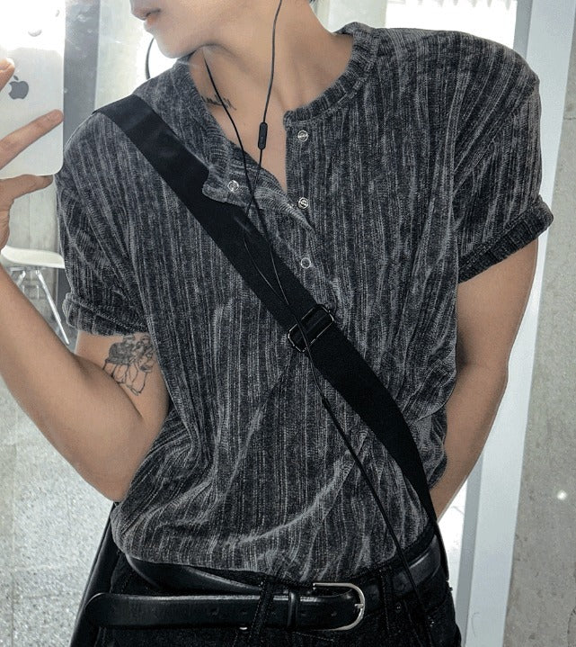 velour corduroy henly-neck short sleeve knit