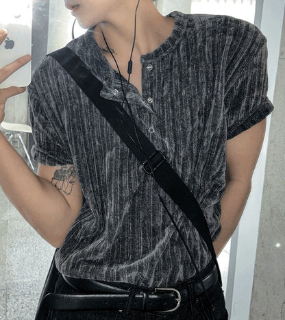 velour corduroy henly-neck short sleeve knit